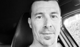 Screenshot Screenshot